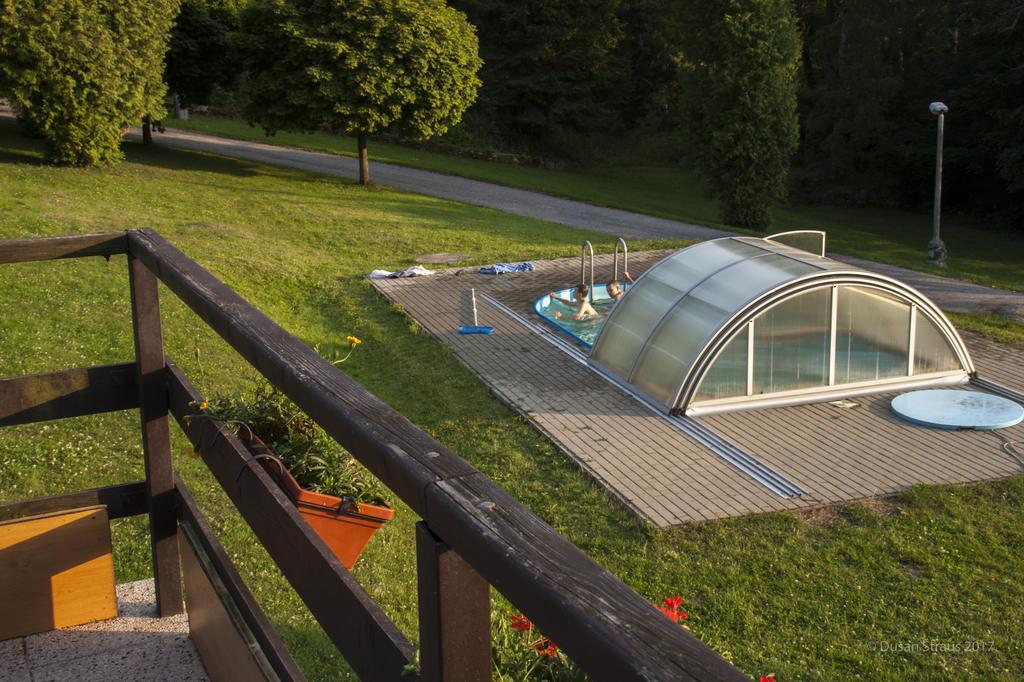 Penzion Pohlednicka Hotel Benecko Kültér fotó
